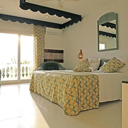 Vistabella Hotell