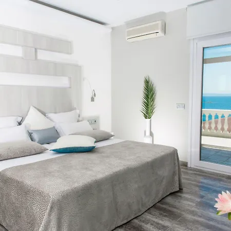 Vistabella Hotell 5*